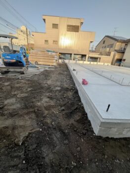 基礎周辺埋め戻し