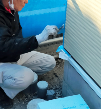 江戸川区新築注文住宅T様邸 外壁コーキング👷♂️
