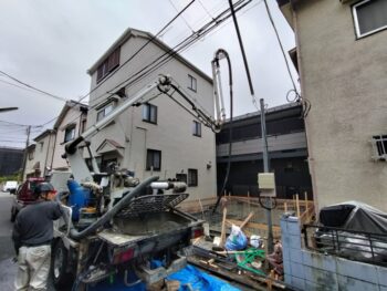 江戸川区O様邸基礎工事ベース打設