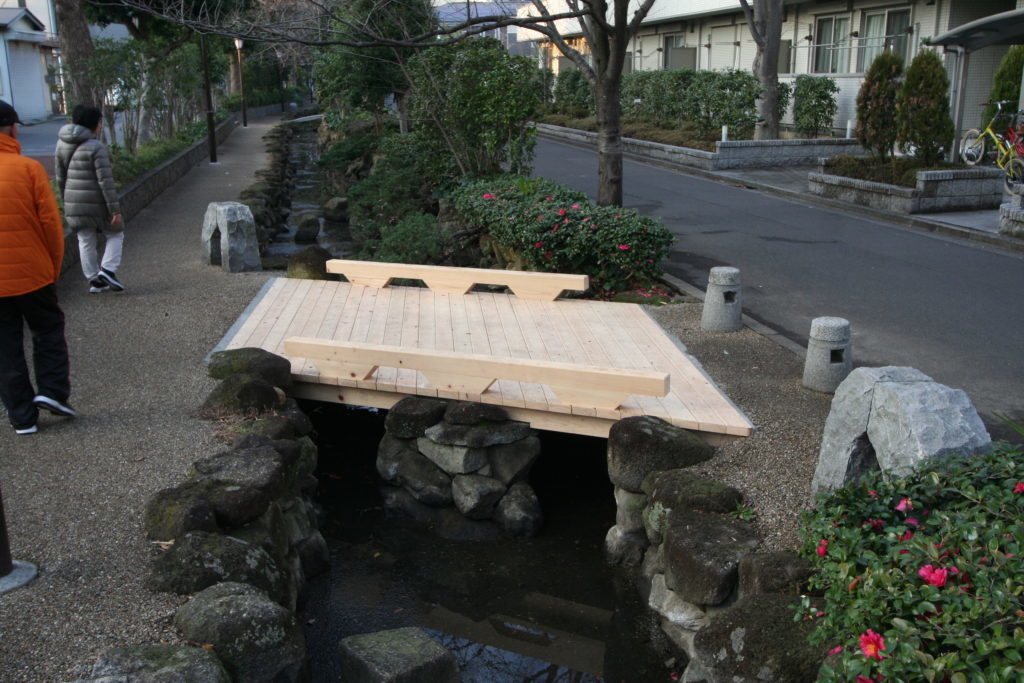 親水公園の橋　完成パート2　