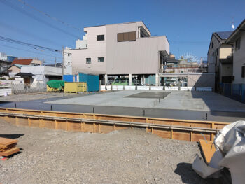 静岡県事務所新築工事土間コン打設