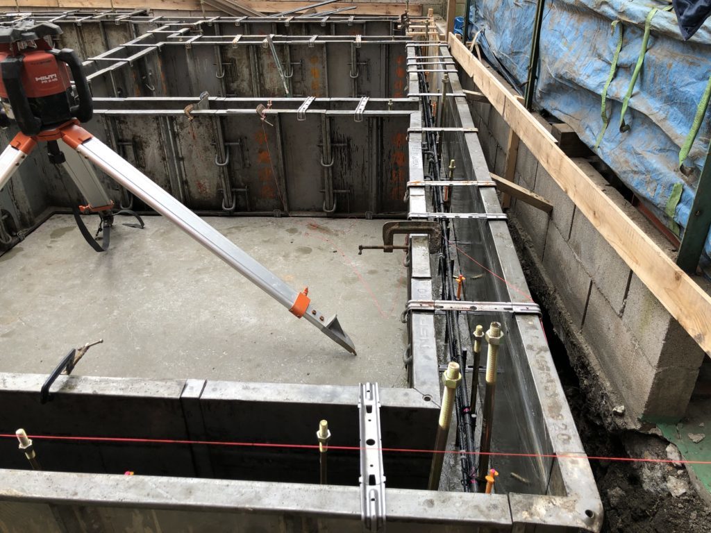 墨田区新築建て替え住宅H様邸 基礎工事立ち上がり👷