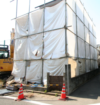 江戸川区新築注文住宅T様邸　建物解体本工事👷