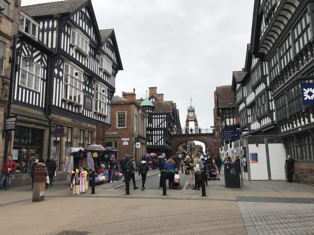 イギリスの住宅街で見つけた住宅~ハーフティンバー構造~