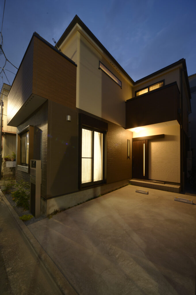 補助金を活用した新築注文住宅　葛飾区・おしゃれなタイルを使った家