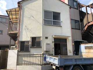 墨田区新築建て替え住宅H様邸 解体が始まります🏠