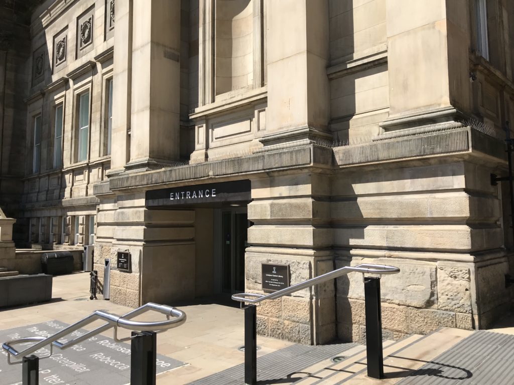 イギリスの公共施設:図書館