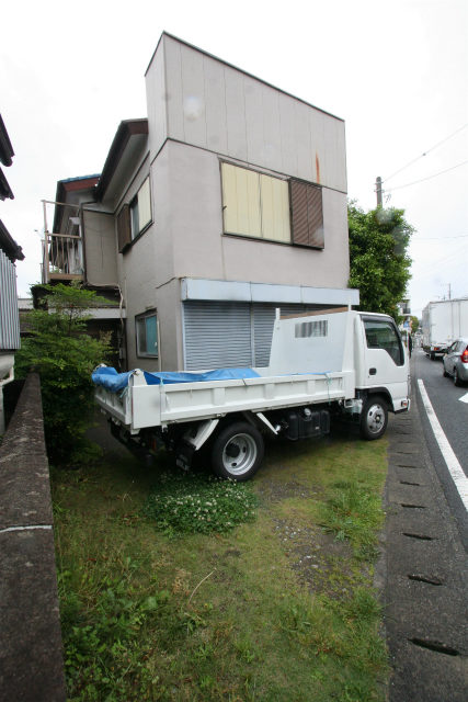 市川ファーム・レストハウス、はじまる