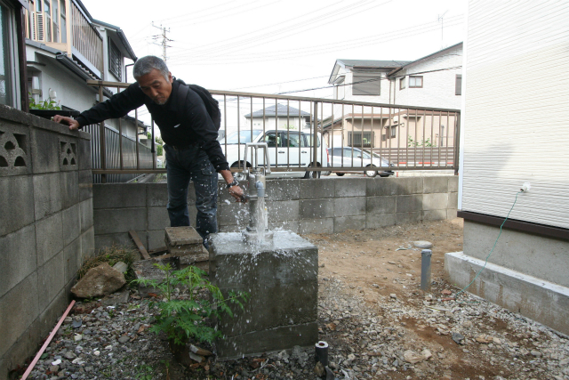 井戸水ポンプの「試水式」