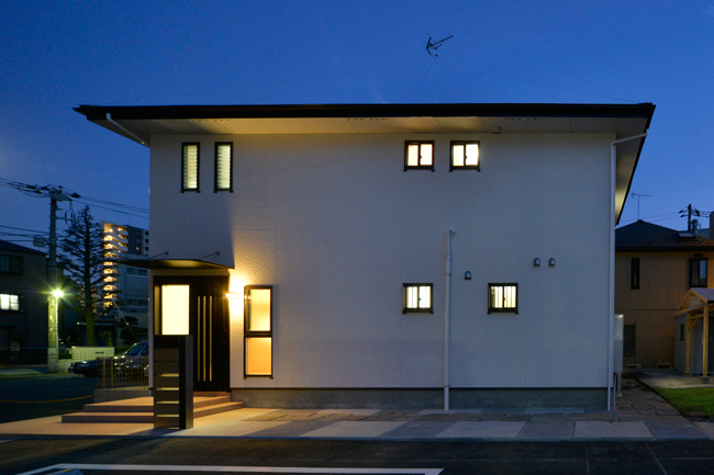 帰りたくなる家。家族がほっと安心できる2階建て住宅 帰りたくなる家。家族がほっと安心できる2階建て住宅